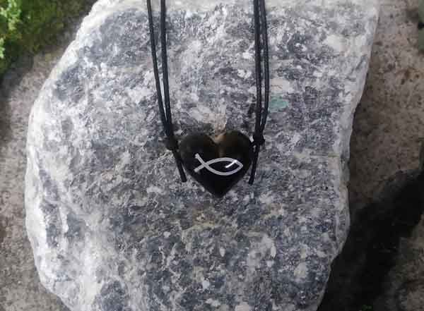 Colar Aromático Coleção Cristianismo Peixe - Coração Preto - Ortega - Mundo dos Óleos