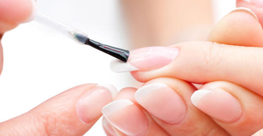 Unhas Bonitas e Saudáveis com Óleos Vegetais e Essenciais