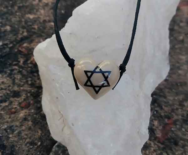 Colar Aromático Coleção Judaísmo Estrela de Davi -  Coração Cru - Ortega - Mundo dos Óleos
